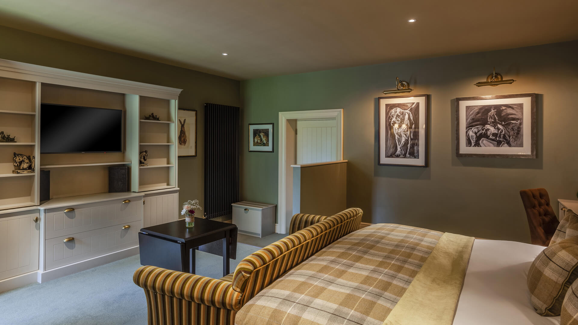 The Lodge Gallery | Luxury Hotels | Castle Leslie Estate